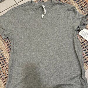 Lululemon Gray Short Sleeve T-Shirt | Casual Athleisure  Alt options: